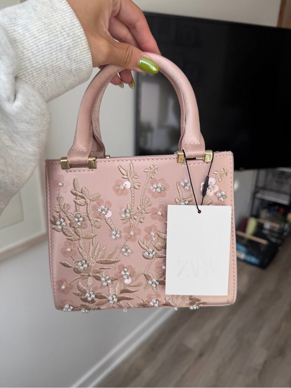 Zara Pink Floral Embellished Structured Bag - Picture 4 of 6